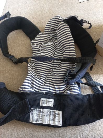 Mountain Buggy Juno Baby Carrier