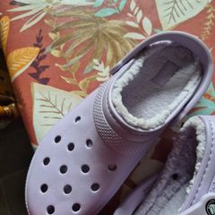 fur lined crocs