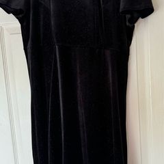 Red Herring Black Maternity Dress