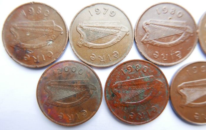 Vintage- Ireland, 2 Pence Bronze Coins