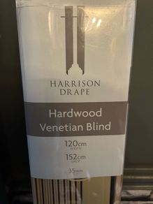 Hardwood Venetian blind