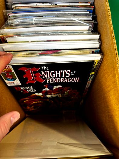 DC, Marvel Long Comic Box w 290 comics for Sale