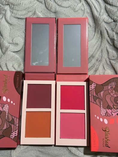 Juvias blush palettes in volume 5 and 1 new super pigmented