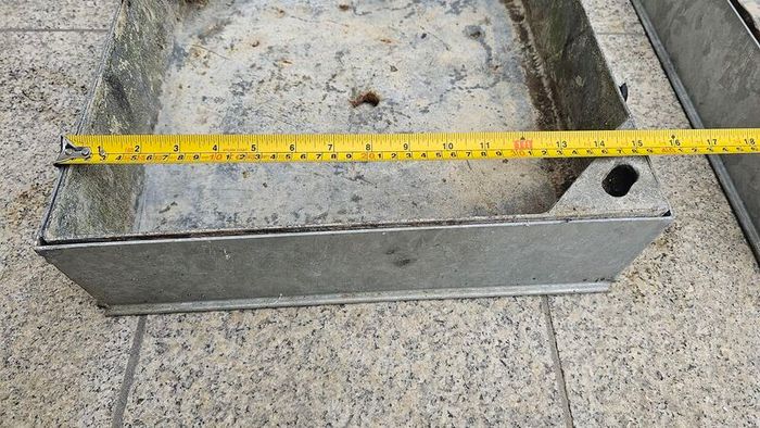 Galvanised Manhole Covers 38cm