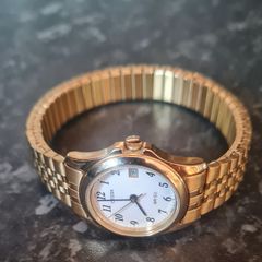 Ladies, gold citizens watch like new