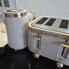 Russell Hobbs Bronte Kettle and Toaste