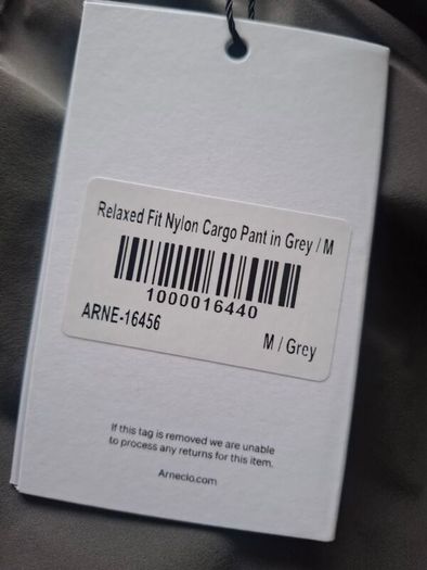 Relaxed fit Nylon Cargo pants in Grey /Medium