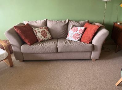Comfortable 3 seater sofa