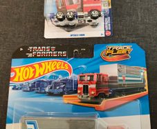 Hot Wheels Optimus prime Trans Formers set