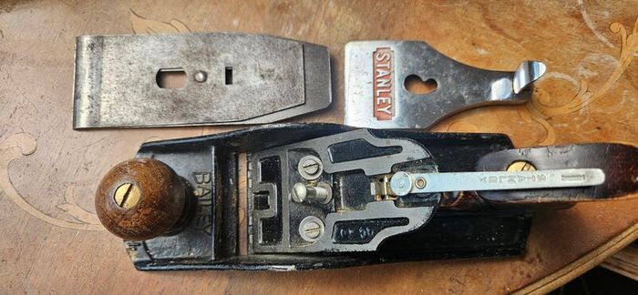 3 Stanley planes (7, 4 1/2, 110)