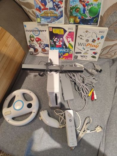 Wii bundle with Mario Kart, Galaxy 2, Sonic Winter Olympics