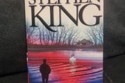 Stephen King. Bag of Bones. First Pocket books edition 1999.