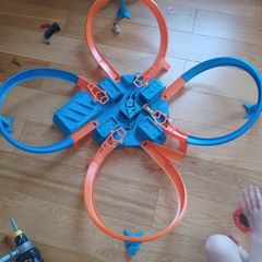 Hotwheels Tracks