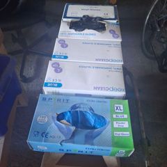Vinyl disposable gloves large