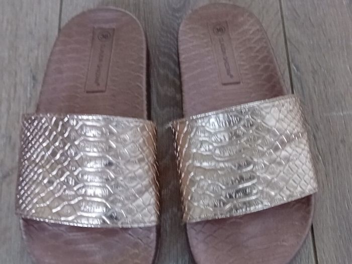 Ladies Sandals Sliders