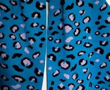 New MINUETO blue and pink leopard print scarf