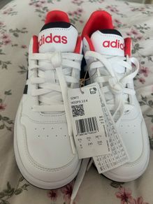 Adidas runners size 5.5