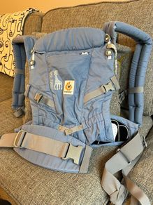 Ergobaby adapt carrier Sophie La Giraffe edition
