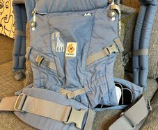 Ergobaby adapt carrier Sophie La Giraffe edition