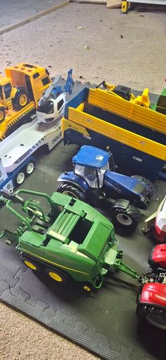 Farm toys