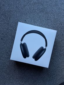 Apple AirPod Max 2 (2026) Brand New Sealed