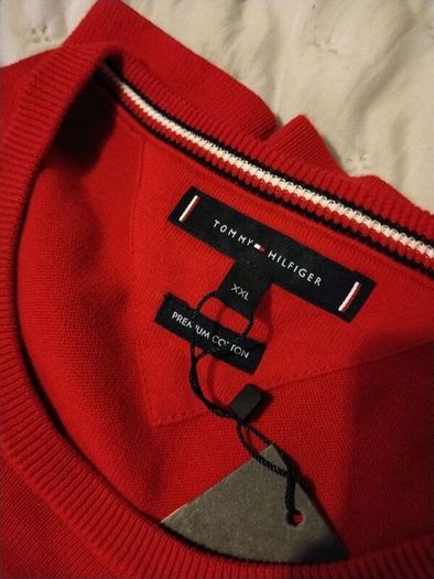 bundle of 2 Tommy Hilfiger mens wear