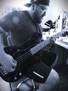 Fender P Bass w/ EMGs (Fake Fender)