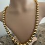 Gold pearl necklace Image 3