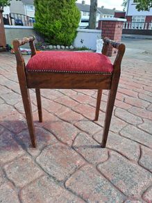 piano stool