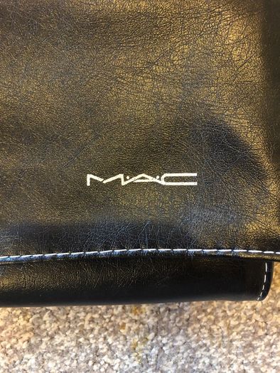 MAC brush pouch