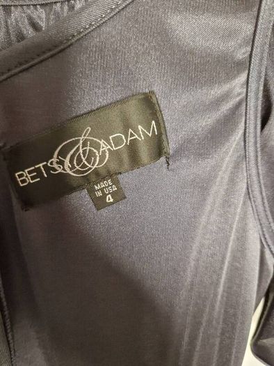 Stunning Betsy&Adam Dress