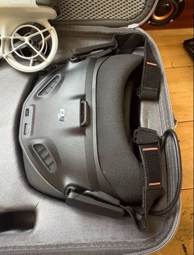 DJI Neo Motion Fly More Combo