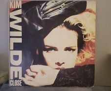 Kim Wilde Close