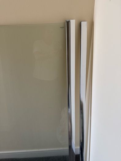 bath screen