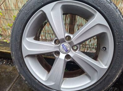 Alloys +tyres Very Good Condition