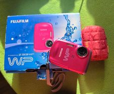 FujiFilm Z33WP Waterproof Digital Camera