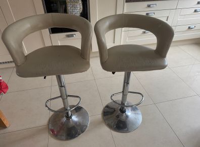Bar Stool x 2