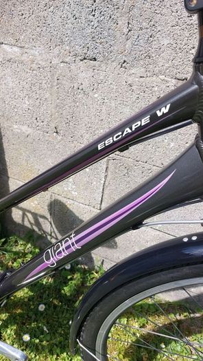 Giant Escape Hybrid bike - Size Small/16" - Commuting bike - Fully serviced - Excellent condition