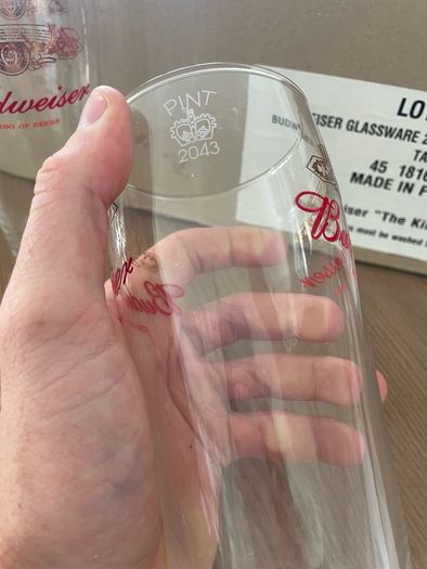 24 Vintage Budweiser 'King of Beers' 2003 Pint Glasses - New Old Stock