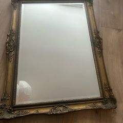 Vintage mirror
