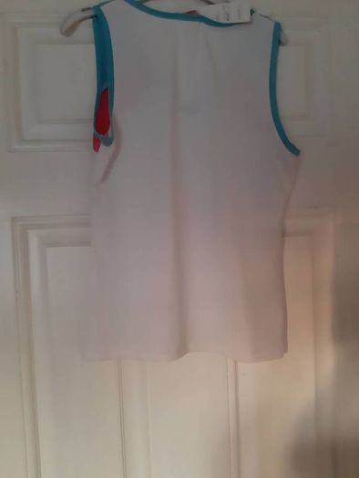 ladies sports top