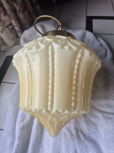 Original cream leaf design glass original 1920s Art Deco ceiling light