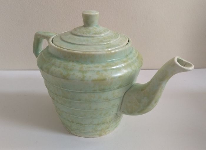 Stunning Art Deco 'Windsor Step' Shaped Teapot by Wade Heath, with a Stunning Rare Mottled Mint Green Glaze, Circa 1930+