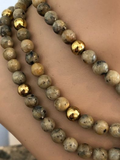 pearl necklace and bracelet set