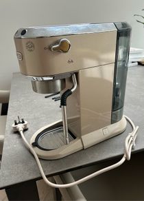 DeLonghi coffee machine
