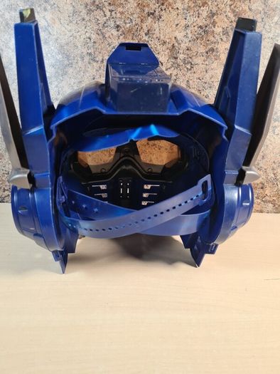 Transformers Optimus Prime Electronic Talking Voice Changer Helmet Mask Hasbro 2006