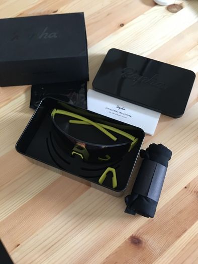 Rapha Pro Team Flyweight Cycling Glasses - Chartreuse/bronze