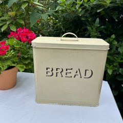 Vintage style cream enamel metal bread bin farmhouse country cottage style