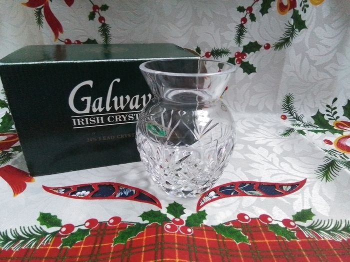 Small Galway Crystal Vase