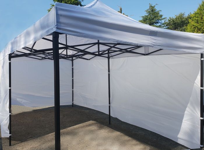 Commercial GAZEBO 3x3m extra strong pop up frame (includes 3 side walls)